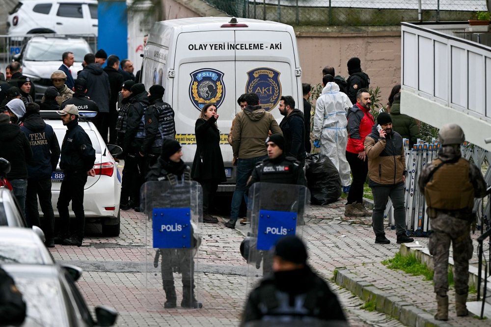 ARMED ATTACK IN INSTABUL