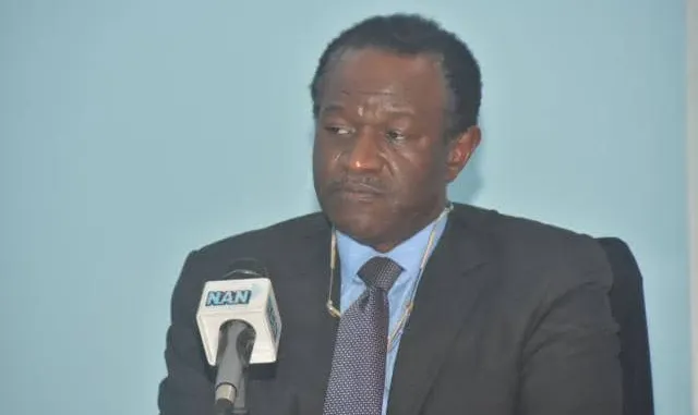 AKINTUNDE SAWYERR