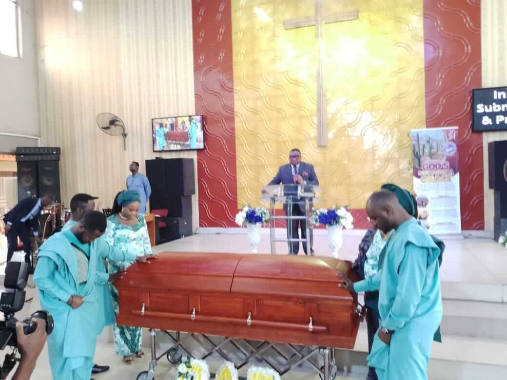 GBOLAGUNTE BURIAL