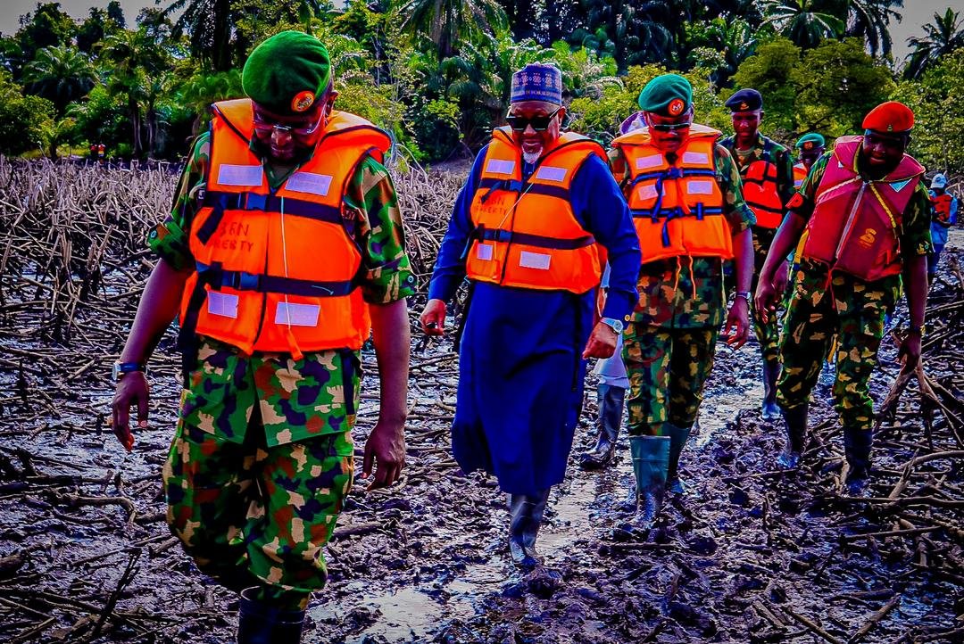 BADARU IN THE CREEKS