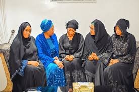 FIRST LADY WITH LAGBAJA WIDOW