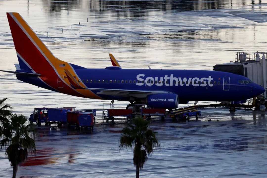 SOUTH WEST AIRLINE