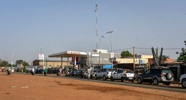 FUEL QUEUES