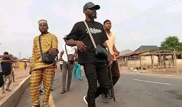GUNMEN