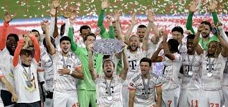 KANE WITH BAYERN