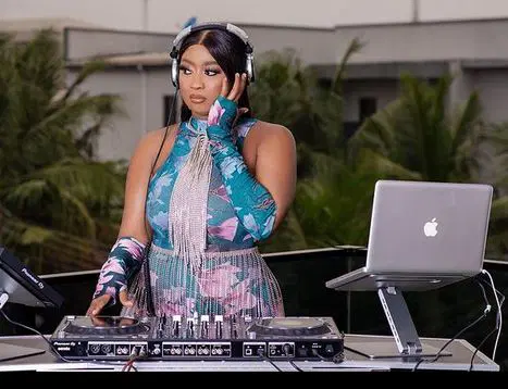 DJ DIMPLE NIPPLE