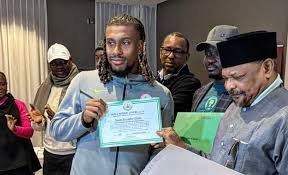 EAGLES LAND PROMISE