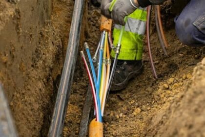 FIBRE CUTS