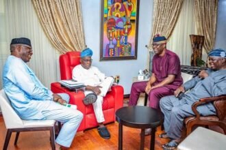 OBASANJO WITH MAKINDE OTHERS