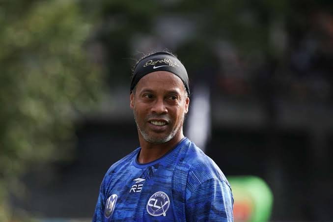 RONALDINHO
