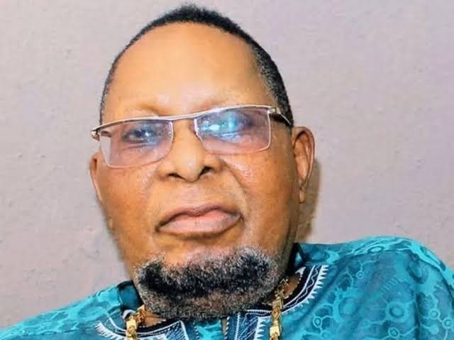 BABA ALADO