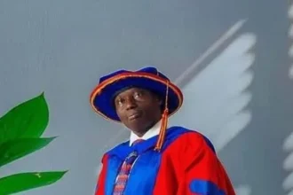 LECTURER